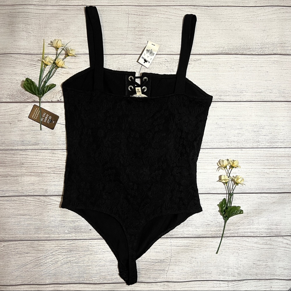 EXPRESS Black Lace-Up Bodysuit - Picture 8 of 15